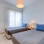Two Bedroom Apartment In Albur Village 2Q