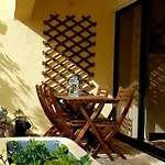 Casa Do Patio Amarelo