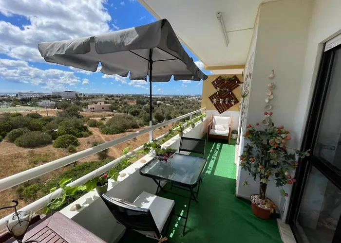 Cozy Sunny Apartment Wi-Fi & Ac