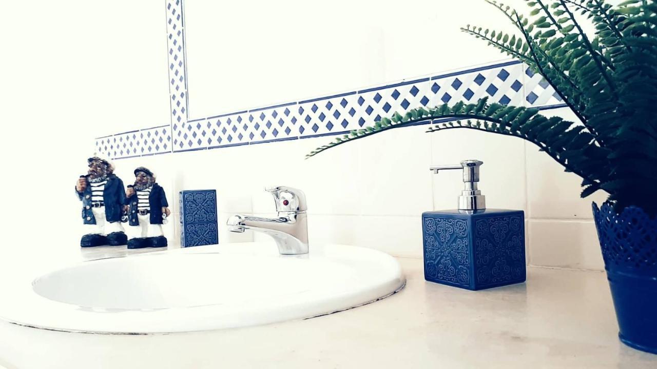 Paraiso De Alvor: Poolside Retreat Near And Village * Alvor
