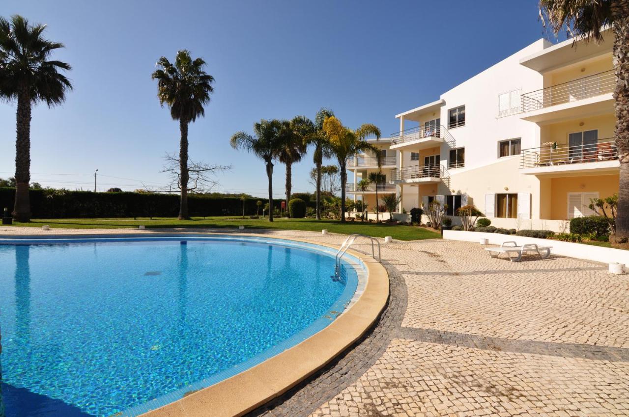 Apartment Sea And Pool At Da Alvor