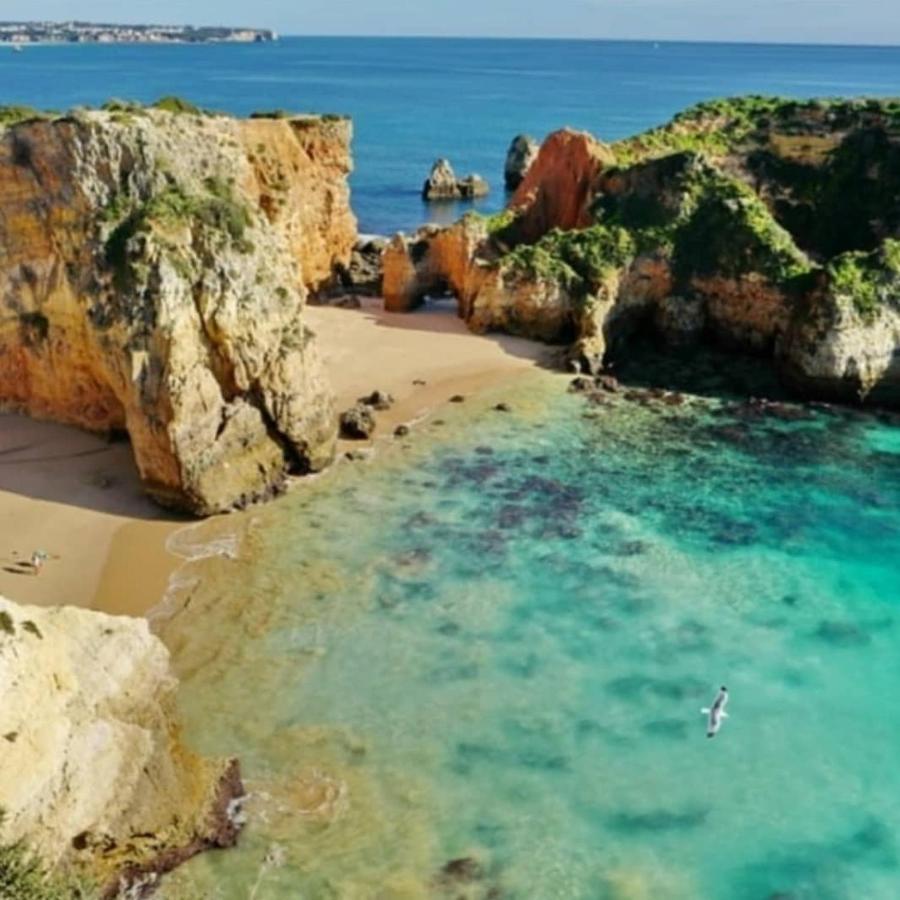 Paraiso De Alvor: Poolside Retreat Near And Village