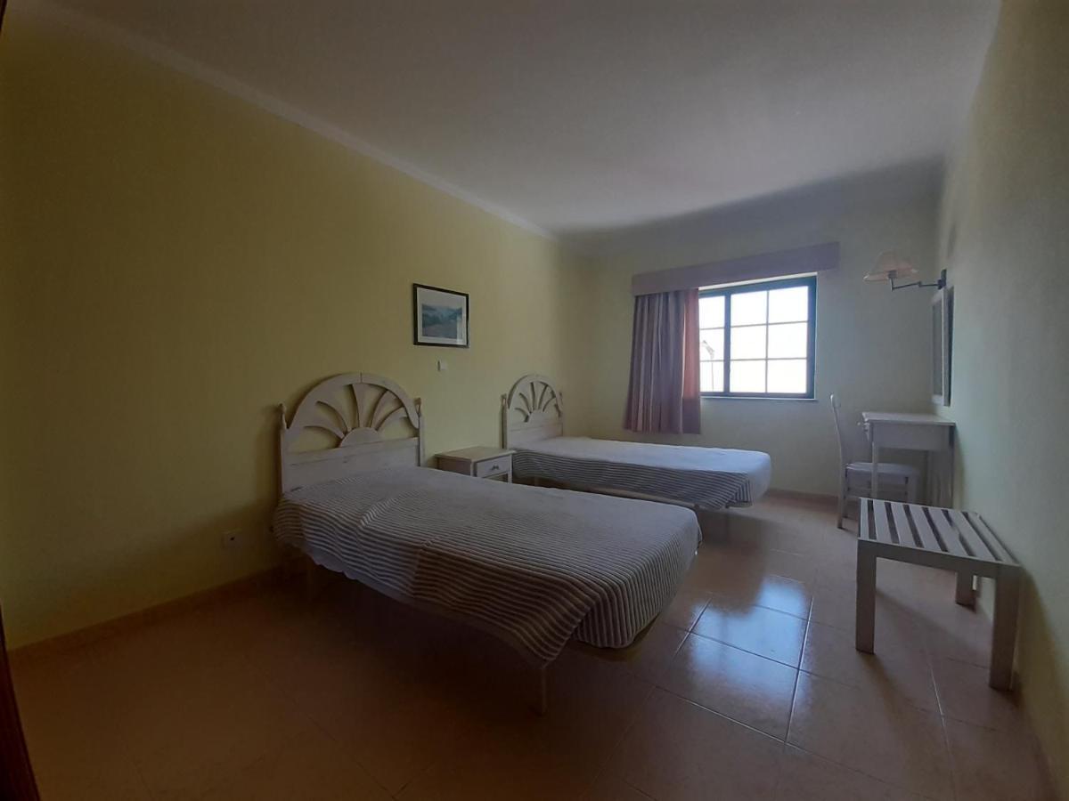 New Flat In Dunas De With Front Balcony Pool * Alvor