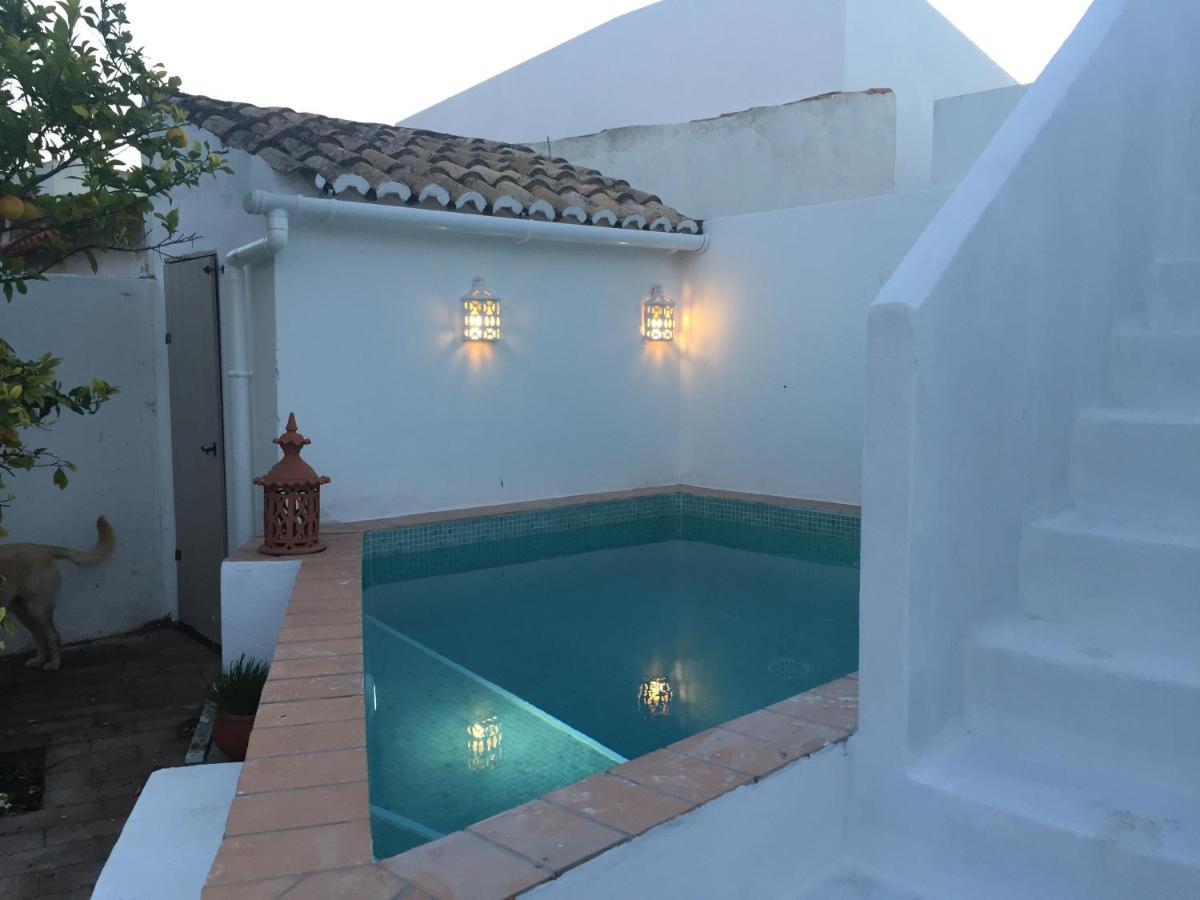 Alojamento de Acomodação e Pequeno-almoço Casa Largo Do Poço Alvor