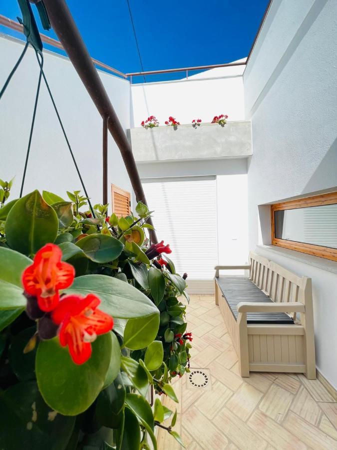 Villa Sal - *