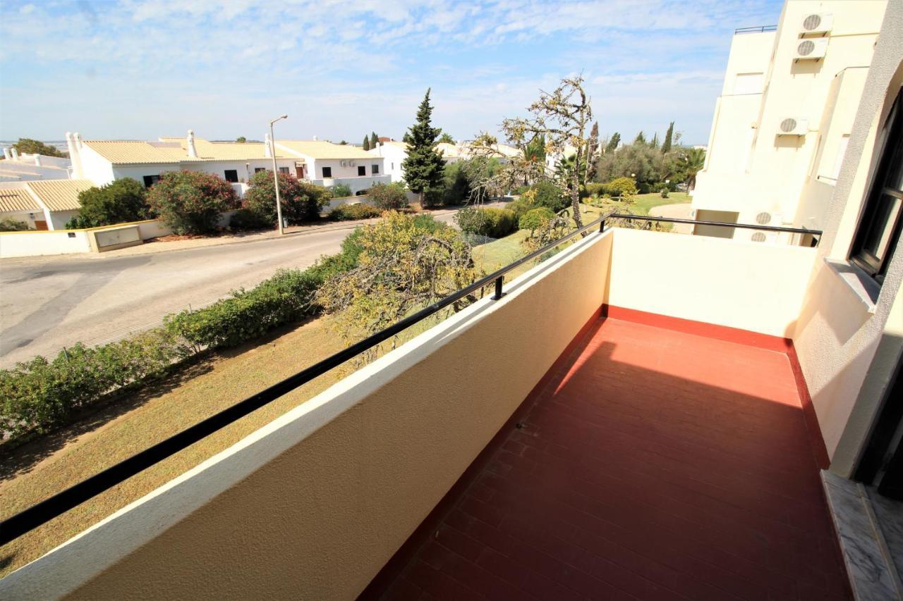 Apartment T2 Clube Ferias
