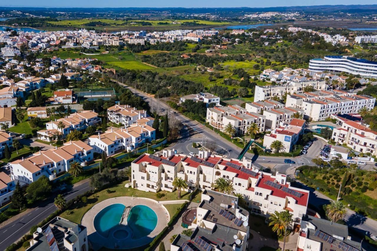 Quinta Dos Arcos 2br W/ Ac & Pool By Lovelystay Apartment Alvor