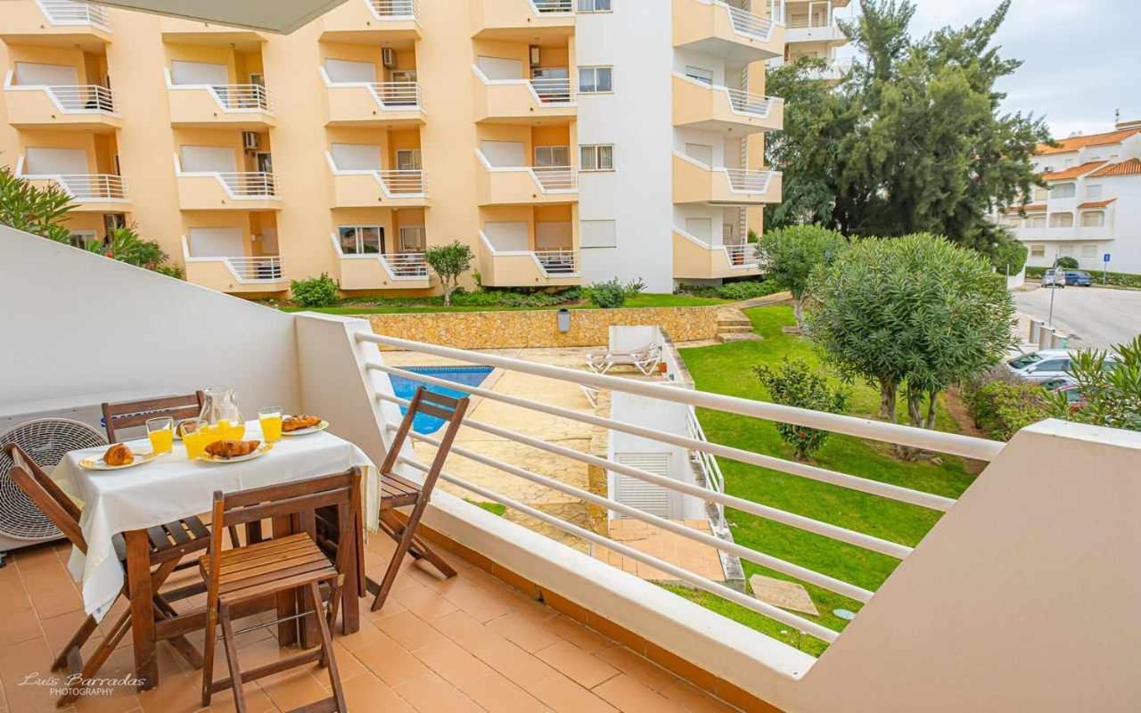 Apartamento T2 Qta Amoreira E Piscina *