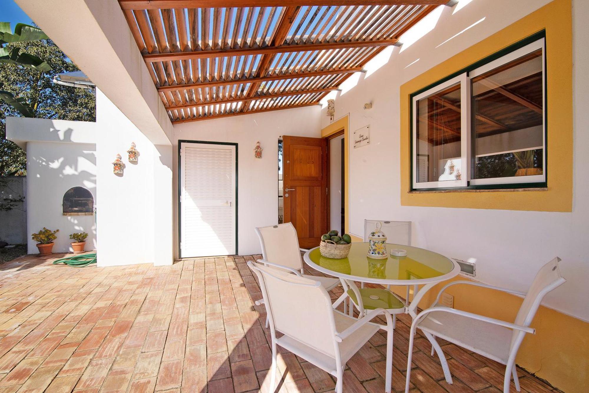 Casa Laranja Canela
