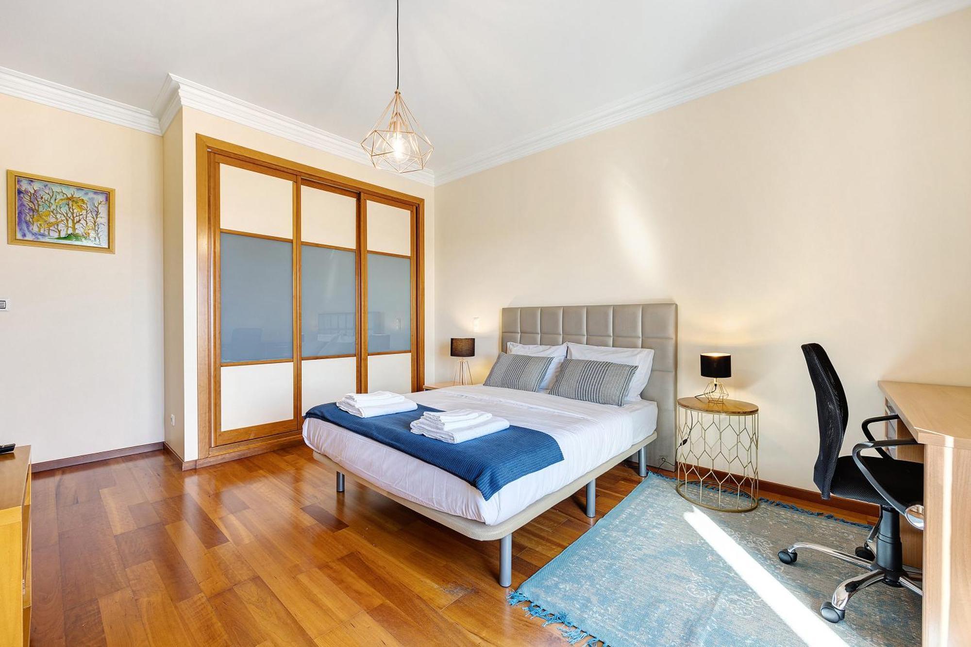 Tucha Villa Alvor
