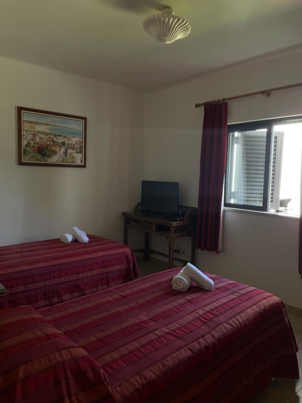 Apart-hotel Santa Teresinha Alvor