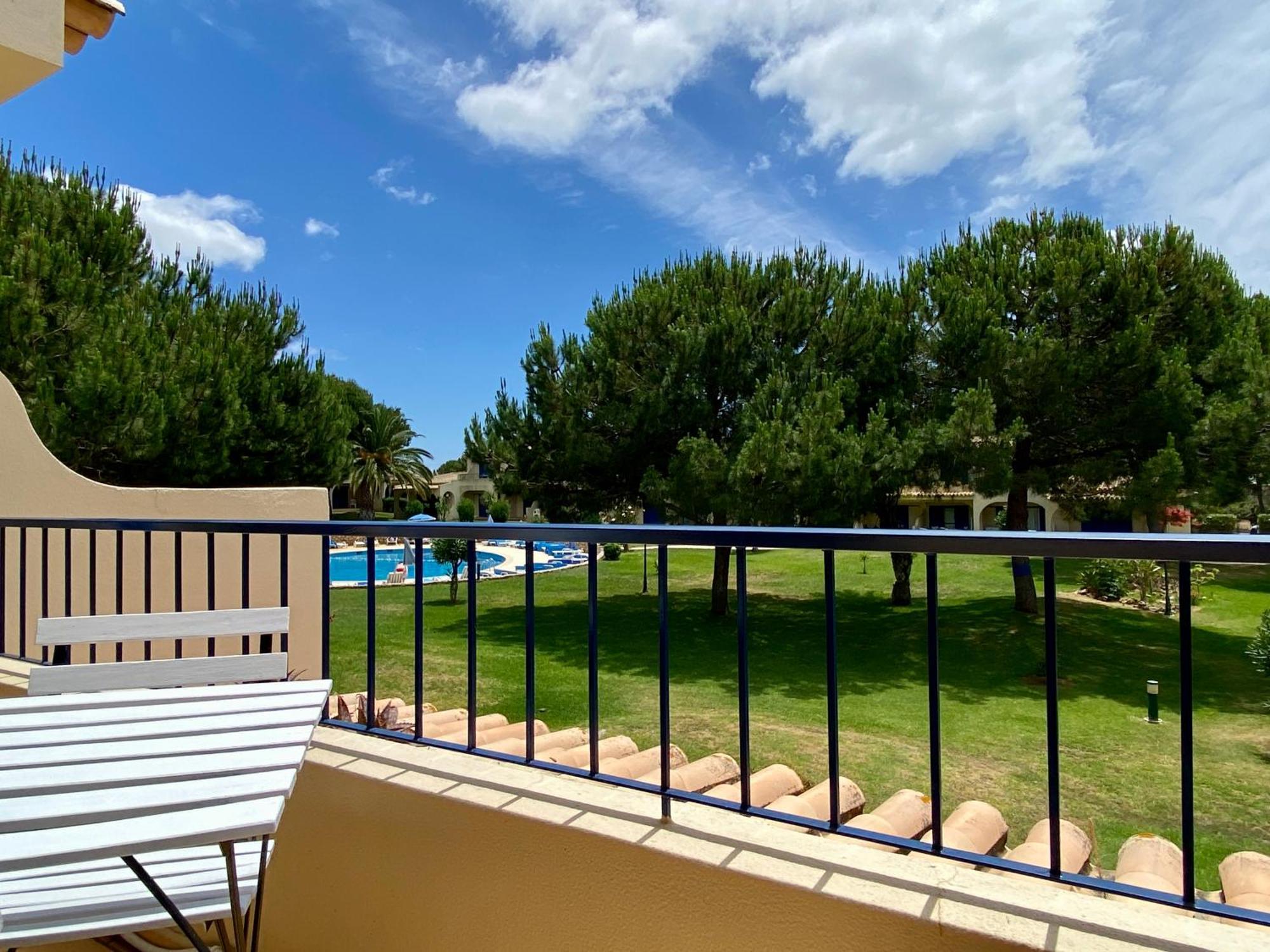 Clube Da Bemposta By Coral Apartment