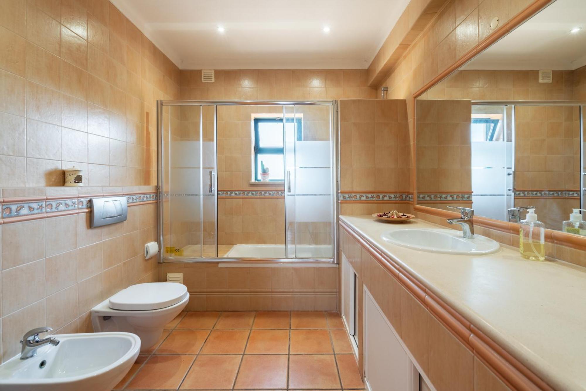 Orange Tree Villa In Alvor Alvor