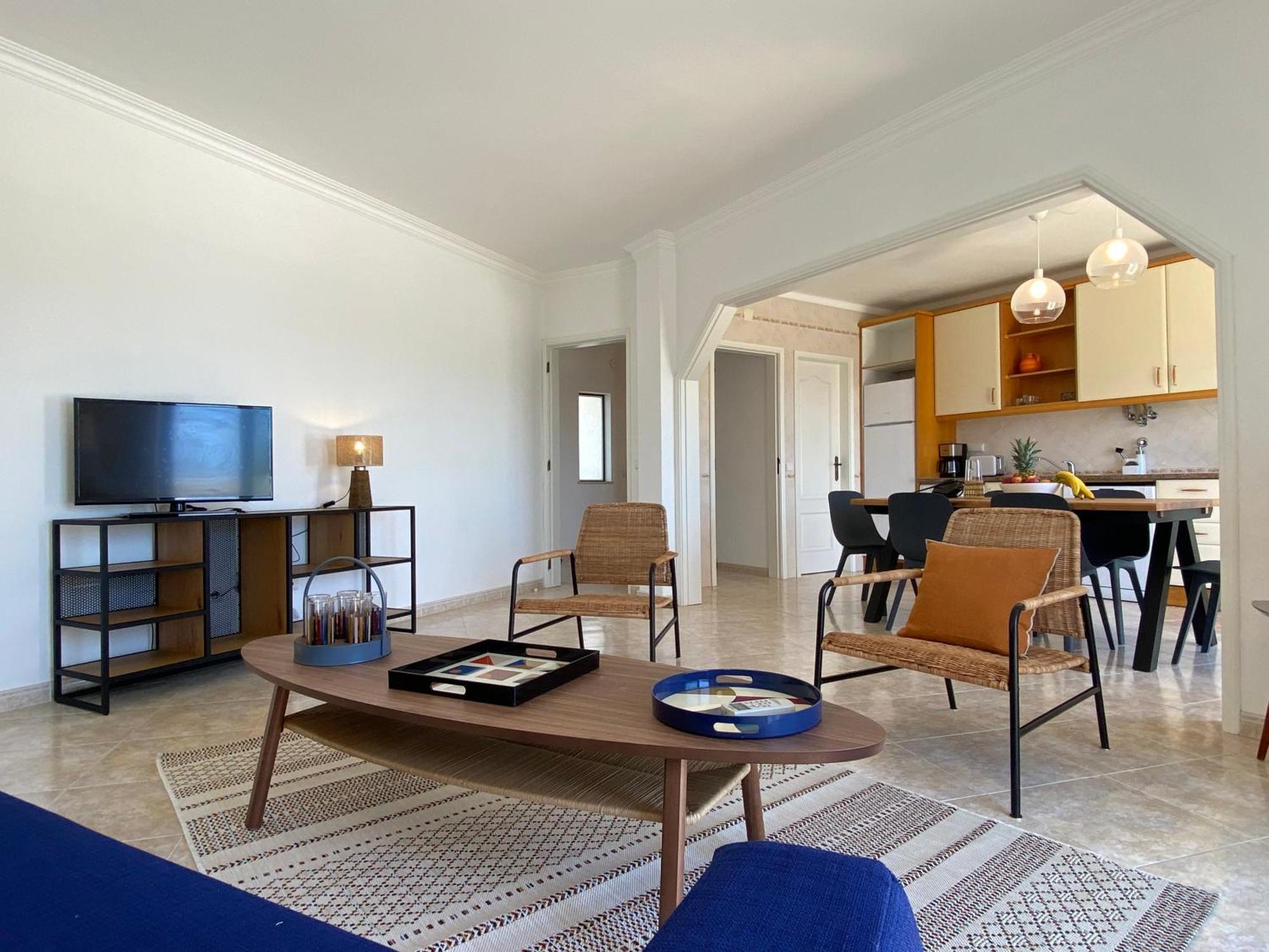 Apartment By Coral Alvor