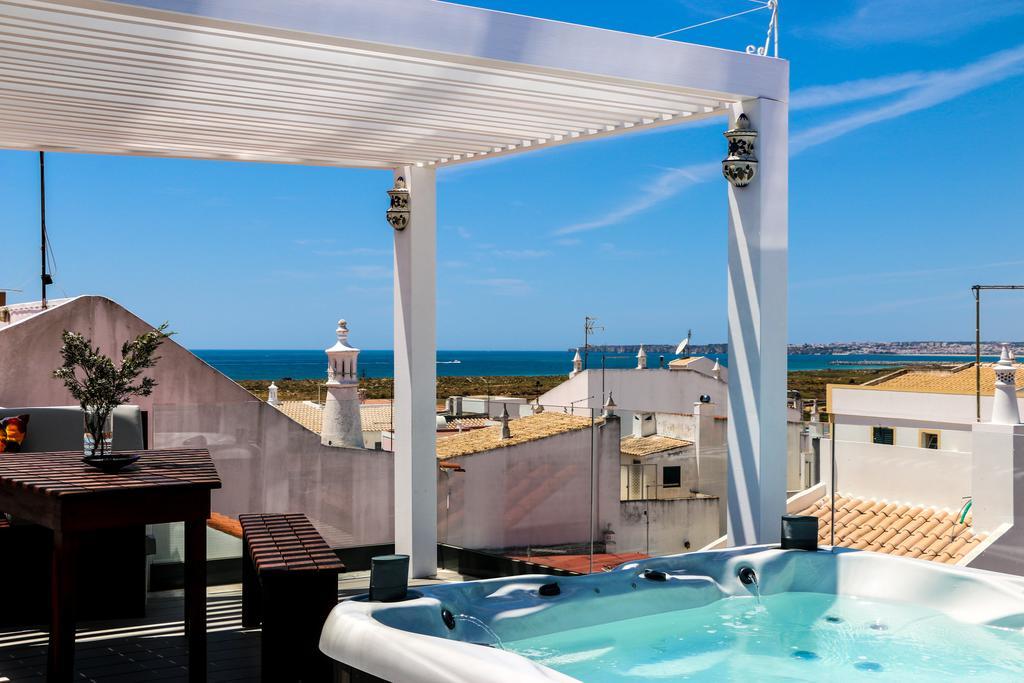 The Birds Nest Alvor