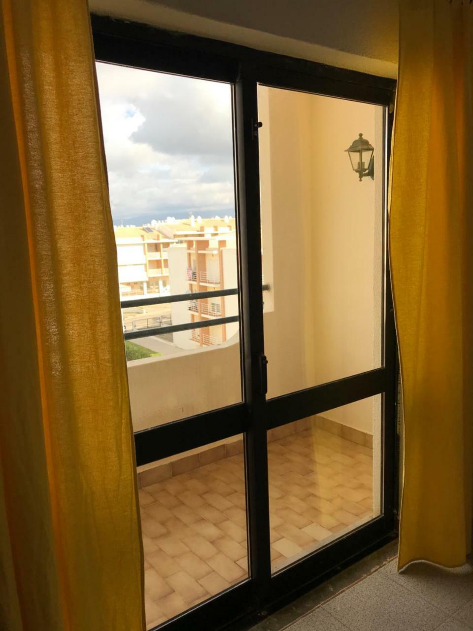 Suites & Hotel