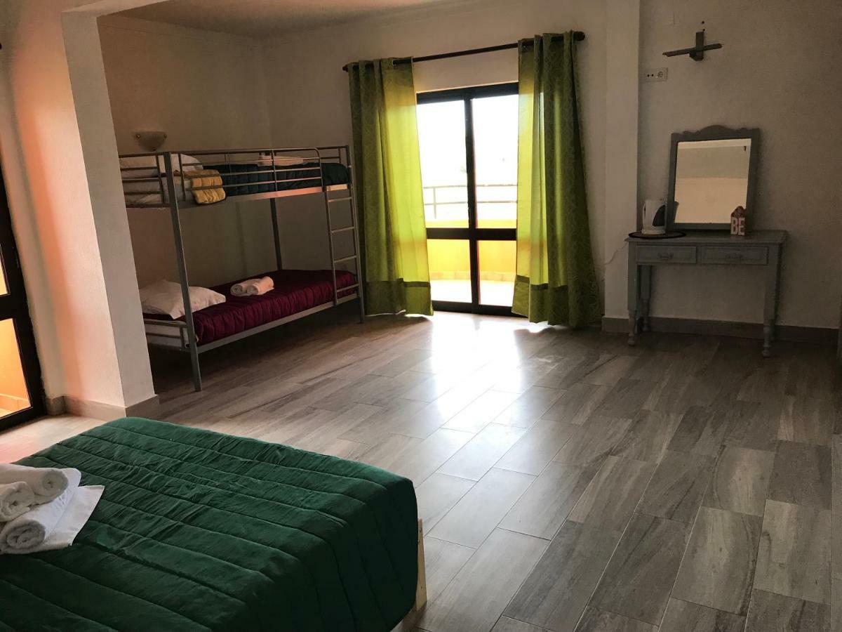 Suites & Hotel