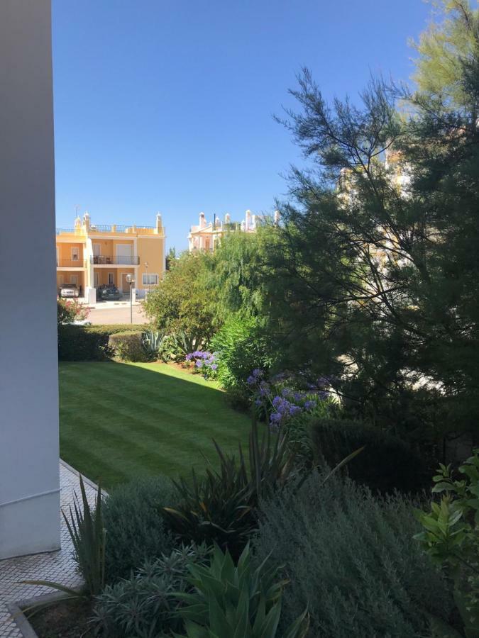 Apartamento Two Bedroom In Center Of Alvor