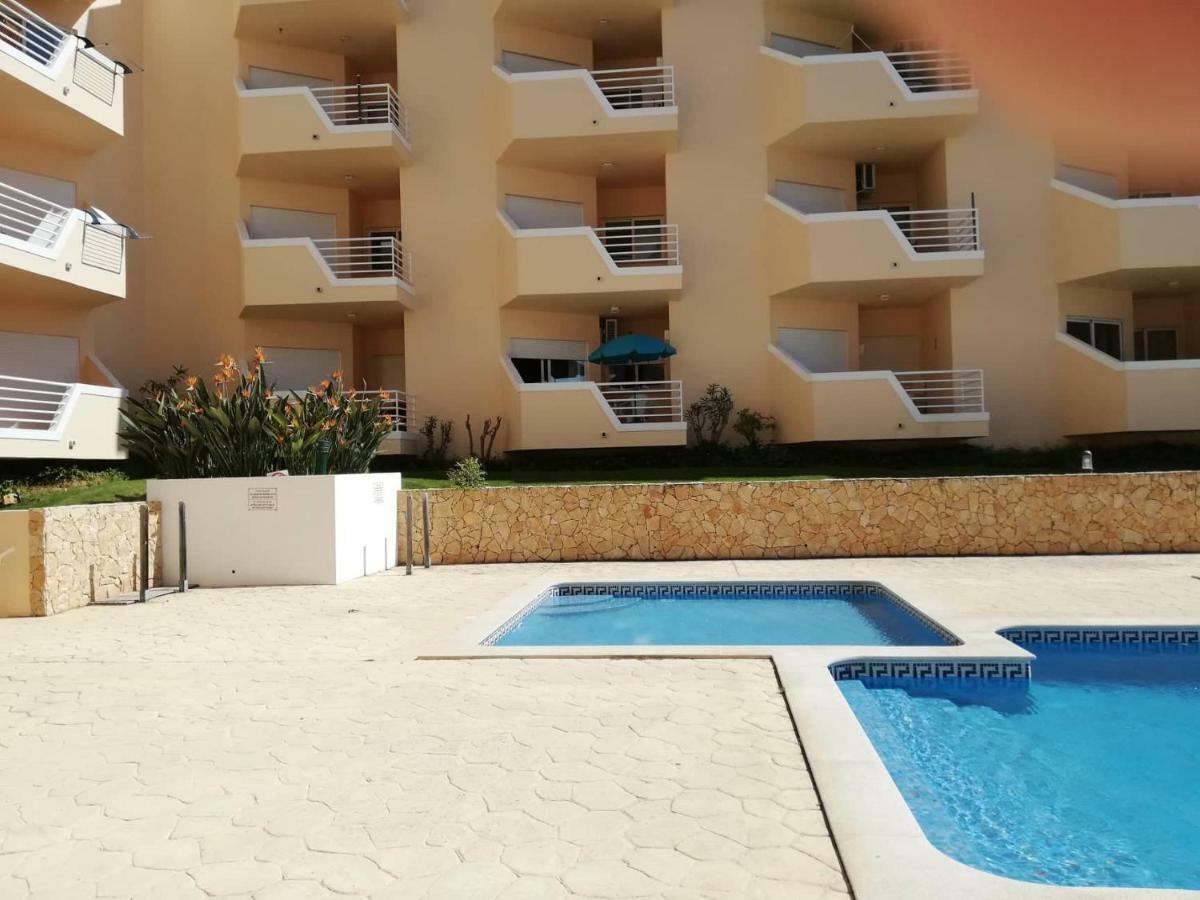 Amoreira - E Piscina Apartment