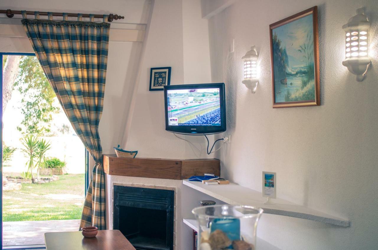 Clube Da Bemposta Com Piscina Apartment
