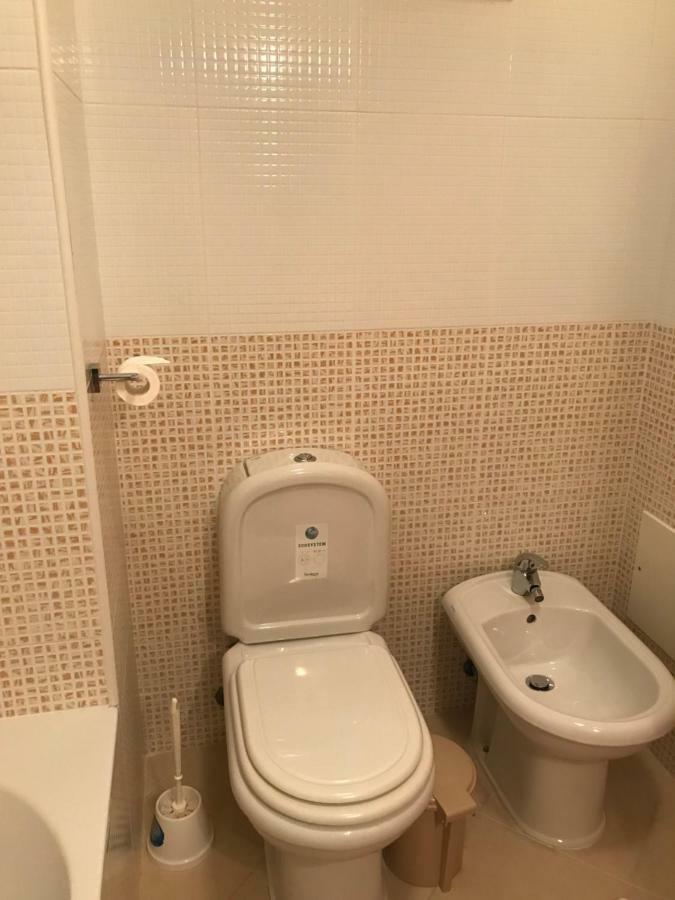 Two Bedroom In Center Of Apartamento Alvor
