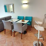 One Bedroom Apartment With Stunning Views