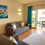 One Bedroom Apartment With Stunning Views