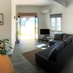 Ela\'S Terrace