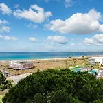 Praia De Alvor