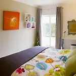 Beautiful Apartment With Shared Pool,Vila Da Praia