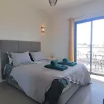 Apartment 2 Bedrooms , Centre Of Alvor, Open View And Private Parking