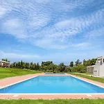 Dream 2Bdr Apartment W/Pool By Lovelystay