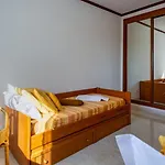Alvor 2 Bedrooms Balcony Flat