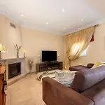 Villa Tucha