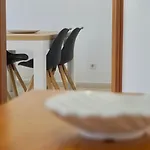 Cozy Alvor Retreat - Sunset Balcony, Wi-Fi & Ac