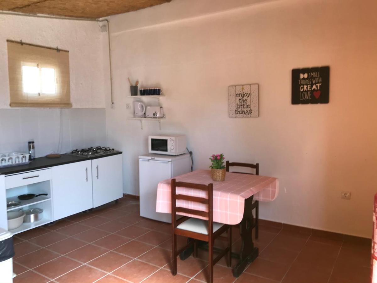 Amoreira Albergue Alvor