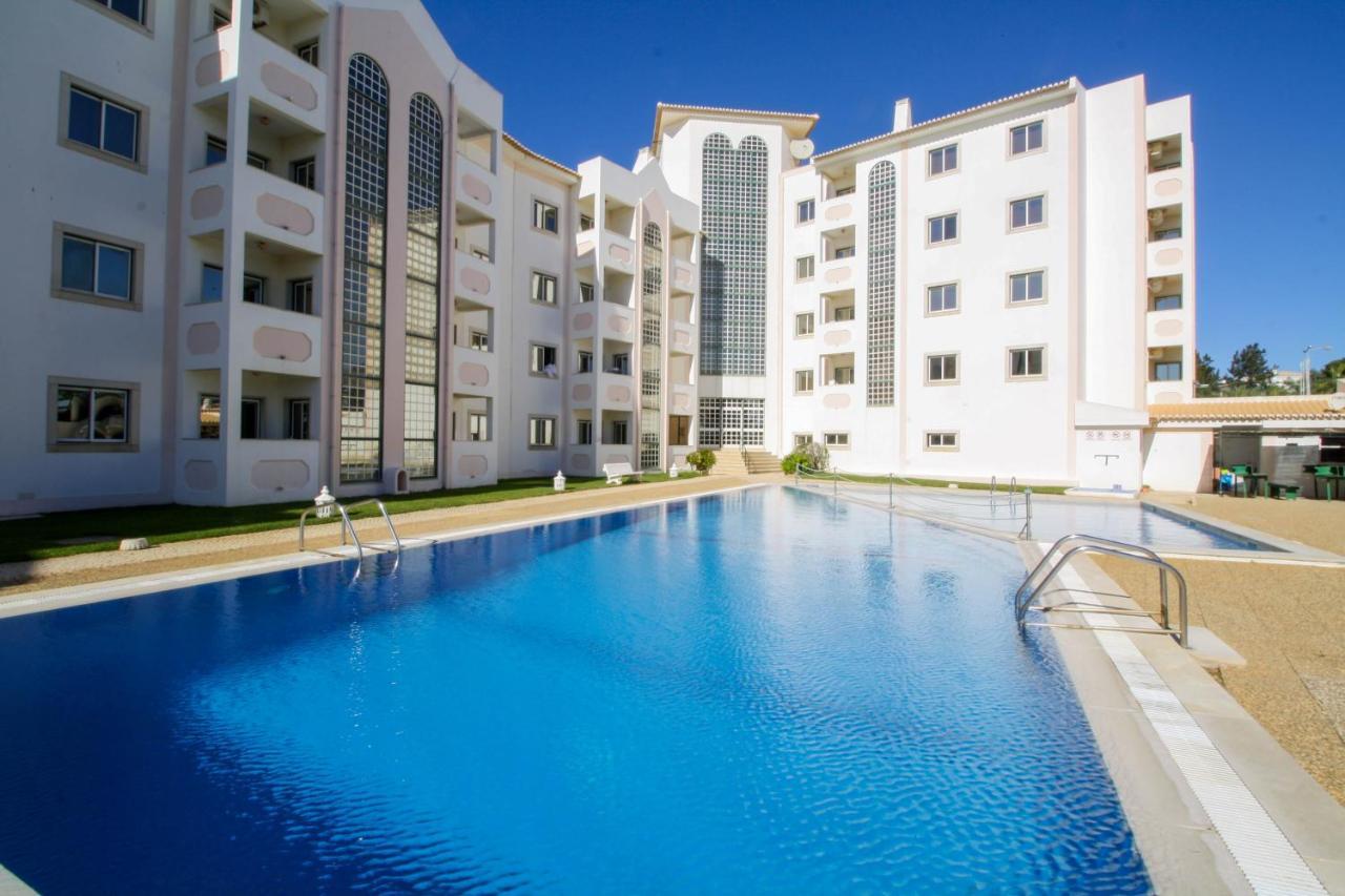 Vau Costa With Pool Alvor