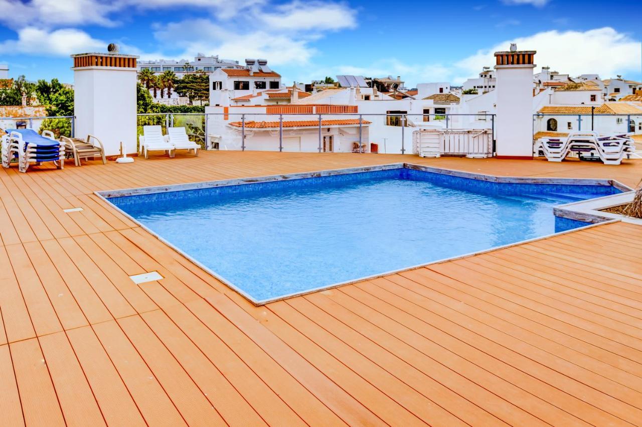 Rooftop Pool Two Bedroom In Apartamento Alvor