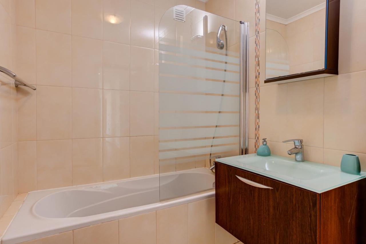 Rooftop Pool Two Bedroom In * Alvor