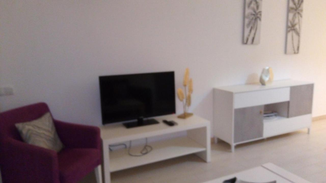 T2 De Luxo Em Albur-village A 10 Minutos Da A Pe Apartment