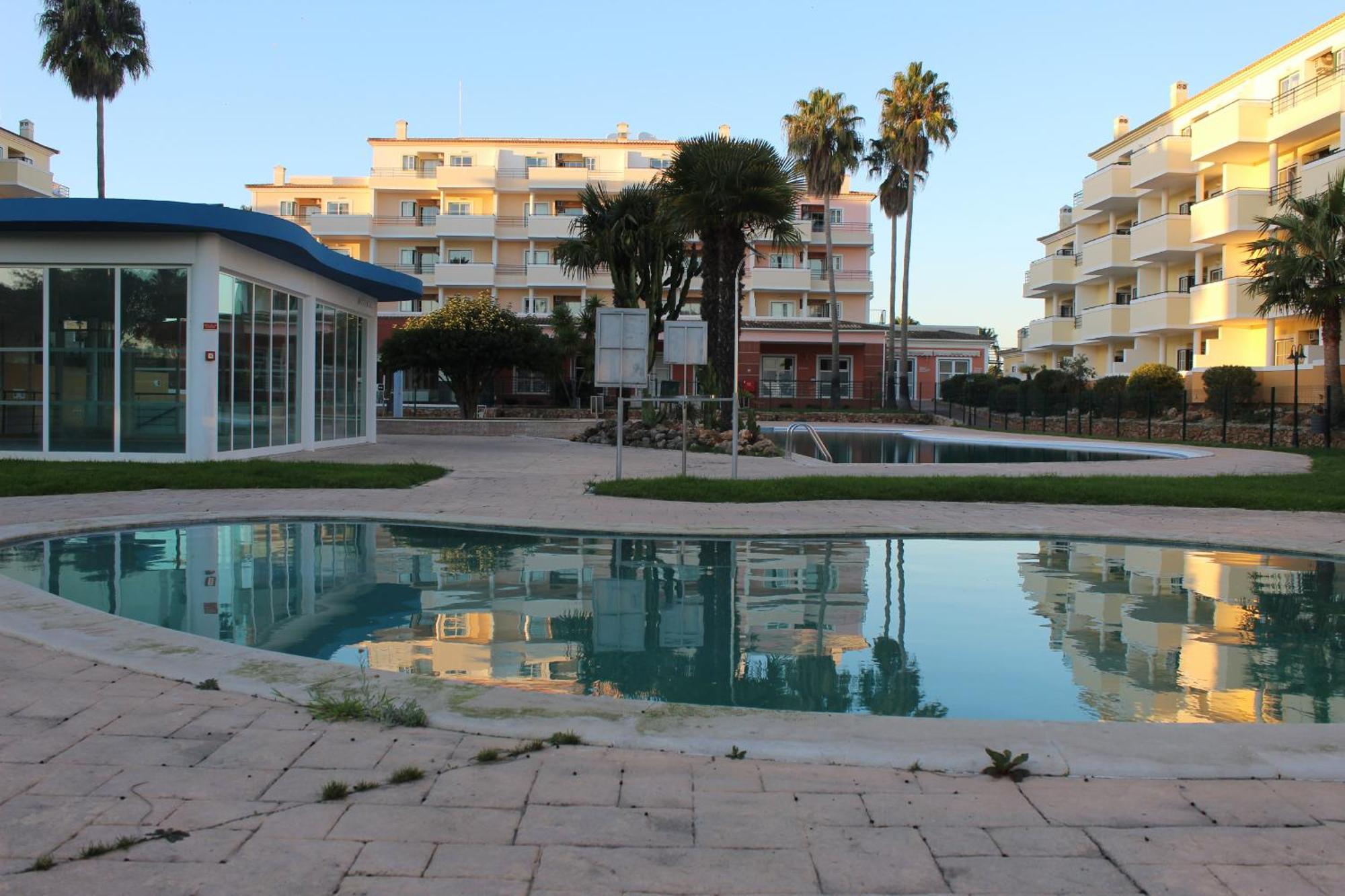 Apartment Vp Flat With Balcony And Pool View *