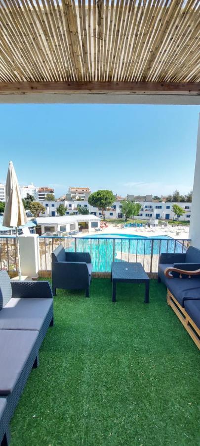 Alvor Balcony With Pool By Homing Apartamento Alvor