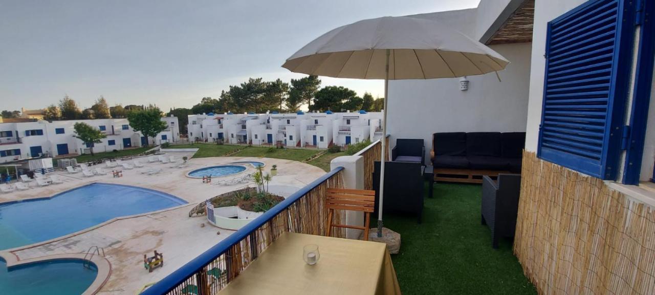 Alvor Balcony With Pool By Homing Alvor