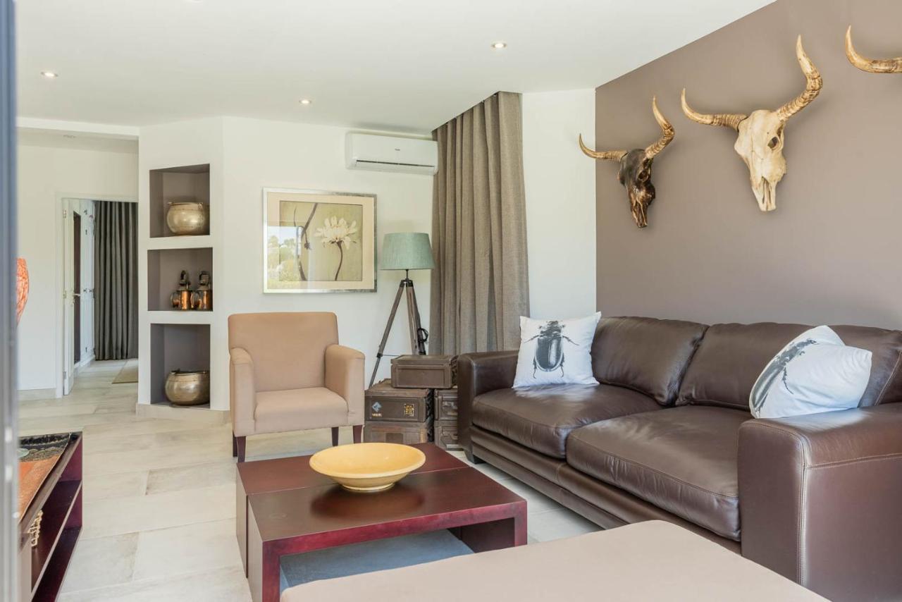 My Address Montes De - The Alvor
