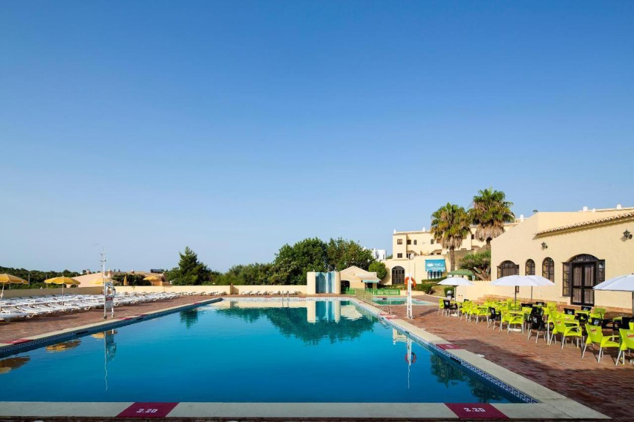 Apartment Lovely One Bedroom In Alvor