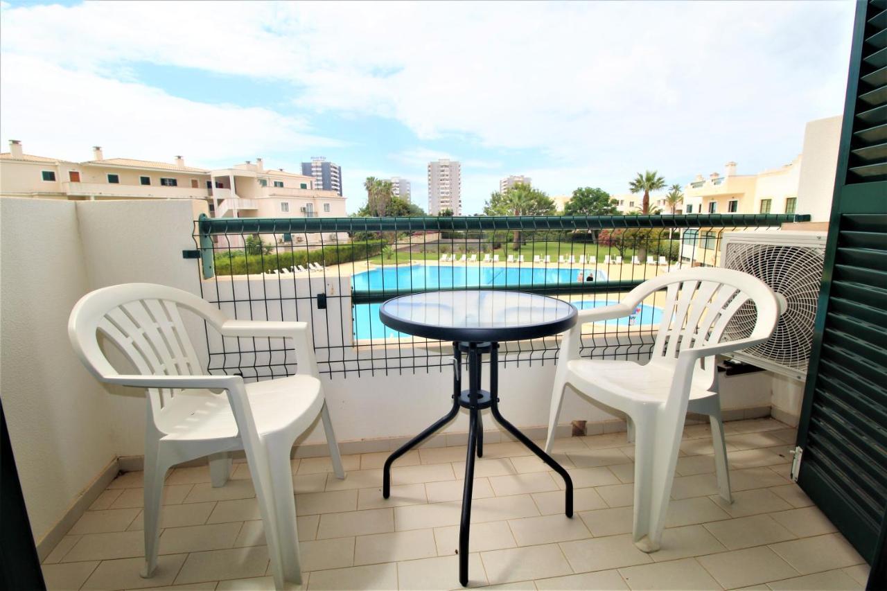 T2 Sea Breeze Apartment