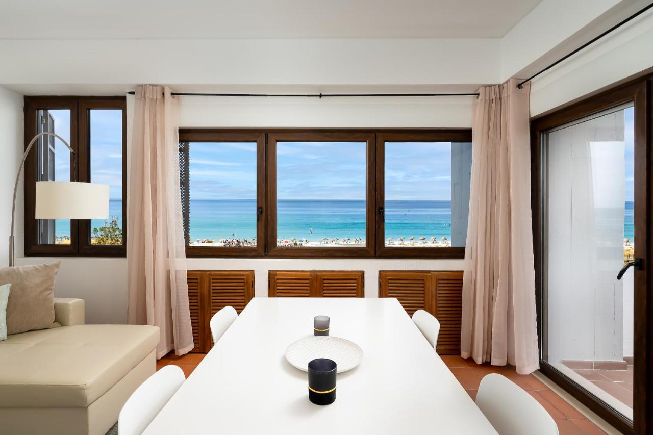 Apartment De *