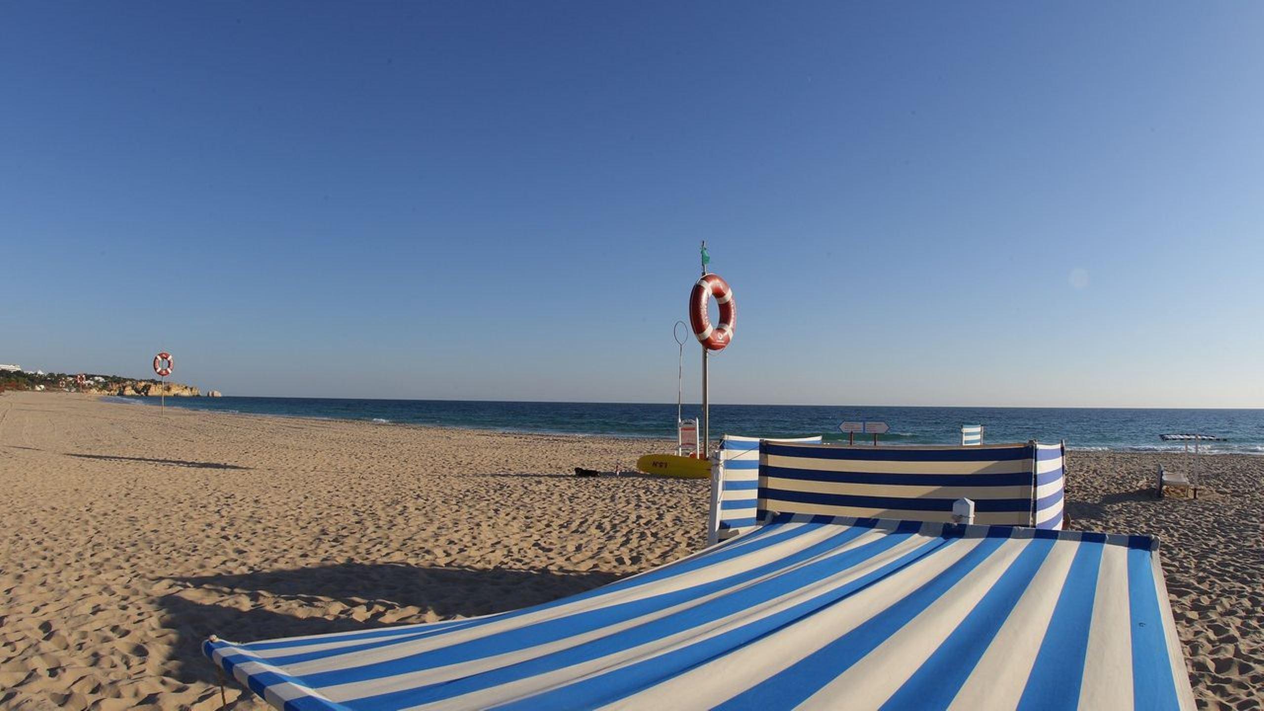 Yellow Garden - Hotel Alvor