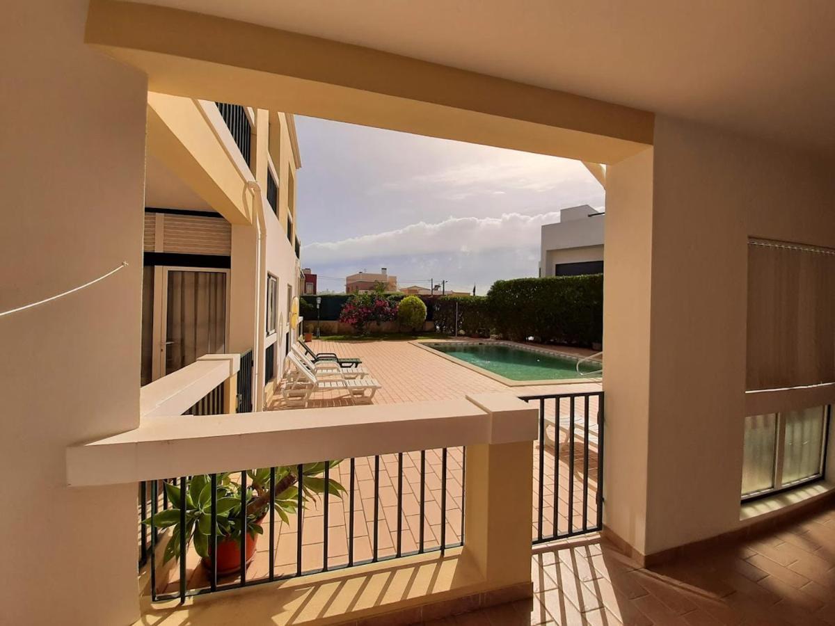 Apartment Mjalvor - Apº Em Com Piscina *