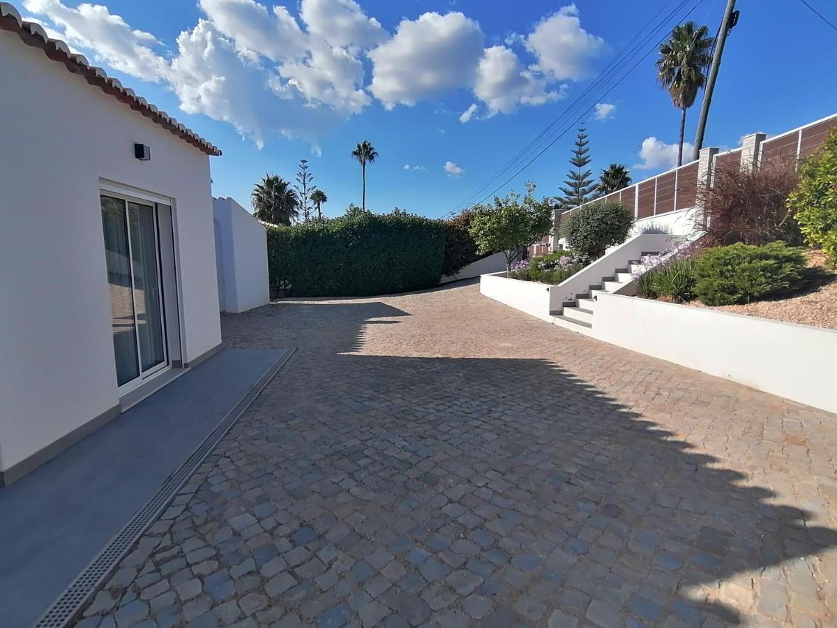 Villa Modern Near The Sea And Town Centre *
